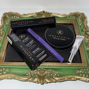 Anastasia Beverly Hills 5 piece Bundle